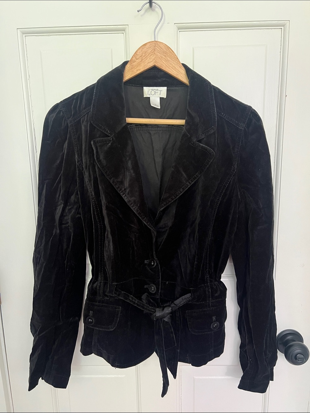 LOFT Black Velvet Belted Tailored Blazer
